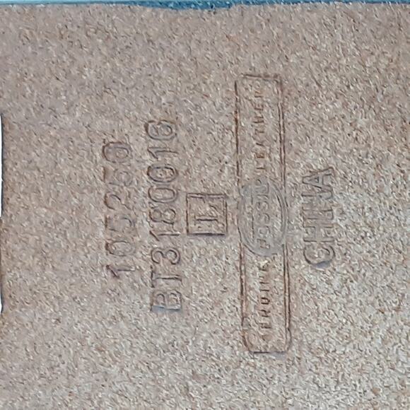 Fossil Leather Belt Solid Brass Buckle With Studs Size Large Shades of Brown - Picture 2 of 8